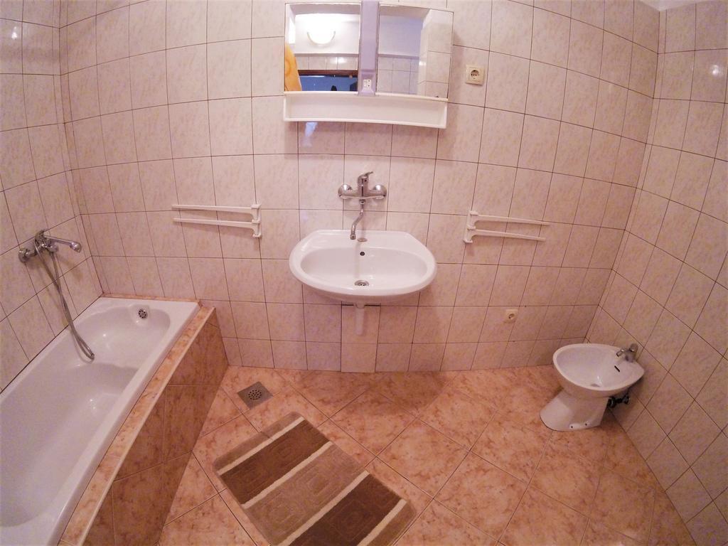 Apartments Olivera Supetarska Draga Kültér fotó