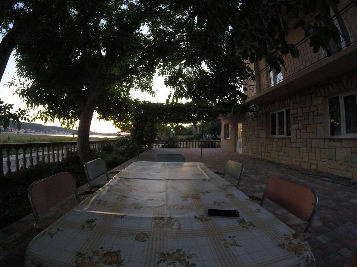 Apartments Olivera Supetarska Draga Kültér fotó